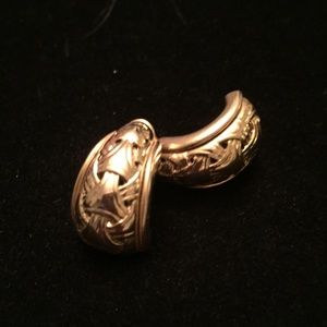 Vintage Gold Tone Piercied Earrings